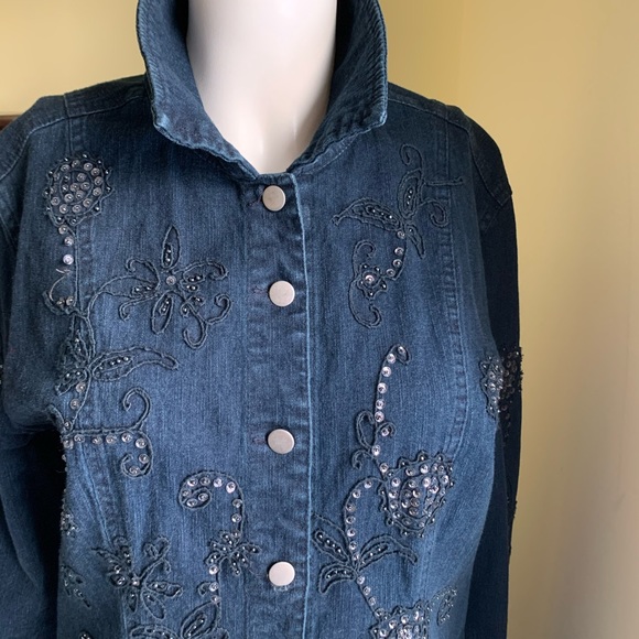 Gorgeous blue denim jacket with blue embroidery & shiny beadings metal buttons M - Picture 14 of 16